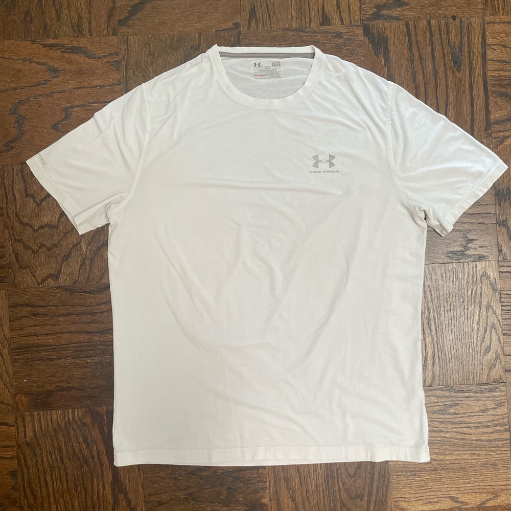 Under Armour Charged T-Shirt White Loose Fit Size Large Heat Gear Retro Vintage